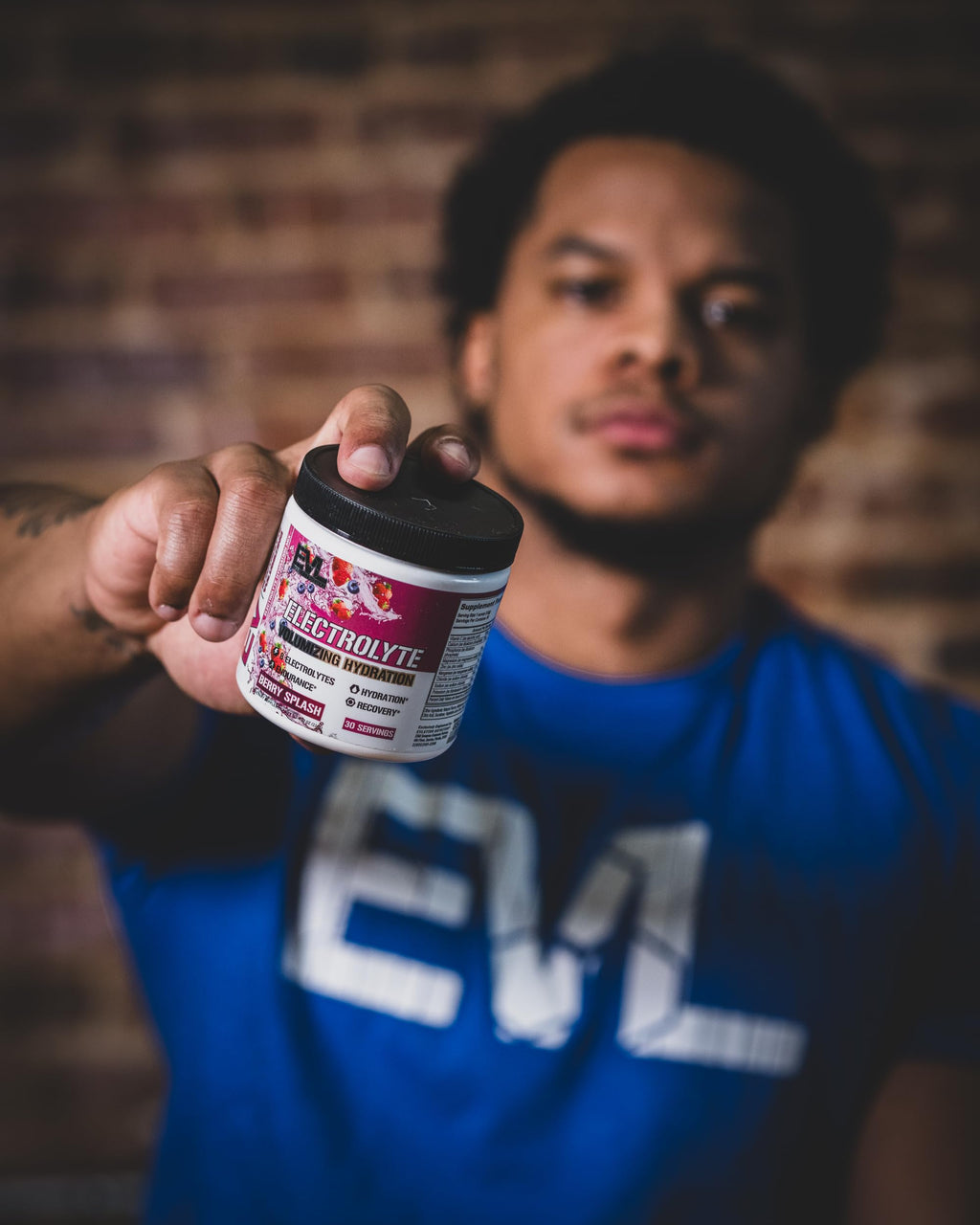 Evlution Ultimate Electrolytes Powder Hydration Drink - Quick Replenishing Hydration Powder Drink Mix with 8 Key Electrolytes and Antioxidants - Vegan Gluten Free Keto Friendly Blend (Berry Splash)